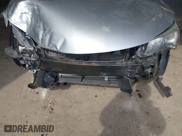 2015 Toyota Camry XLE with VIN 4T1BF1FK9FU072205, listed as a IAAI auction lot 42061915 with 117,807 mi miles. Bid and sale history available at carsss.com. Image 6.