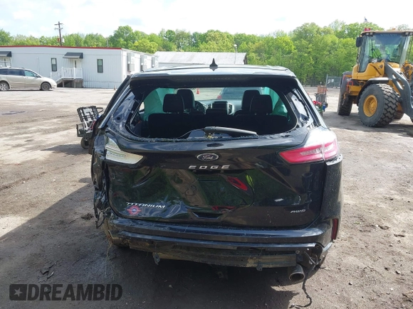 2022 Ford Edge Titanium with VIN 2FMPK4K95NBA45450, listed as a IAAI auction lot 42149752 with Not provided miles and . Bid and sale history available at DreamBid. Image 15.
