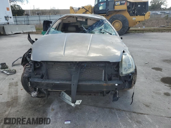 2006 Nissan Maxima 3.5 SE with VIN 1N4BA41E56C824581, listed as a Copart auction lot 44732605 with 185,036 mi miles and Salvage Title. Bid and sale history available at carsss.com. Image 5.
