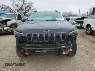 2020 Jeep Cherokee Trailhawk z VIN 1C4PJMBN6LD518073, wystawiony jako Copart lot #43611095 z przebiegiem 39 947 mil mil oraz Szkoda całkowita • Salvage title. Historia ofert i sprzedaży dostępna na DreamBid. Obrazek 5.