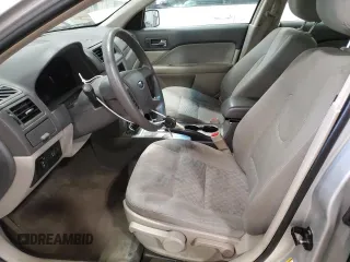 2011 Ford Fusion S with VIN 3FAHP0GA0BR231602, listed as a Copart auction lot 75859254 with 172,351 mi miles and Non Repairable. Bid and sale history available at carsss.com. Image 7.