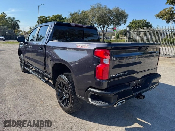 2022 Chevrolet Silverado 1500 LT Trail Boss with VIN 3GCUDFET4NG616850, listed as a Copart auction lot 44266555 with 20,386 mi miles and Non Repairable. Bid and sale history available at DreamBid. Image 2.