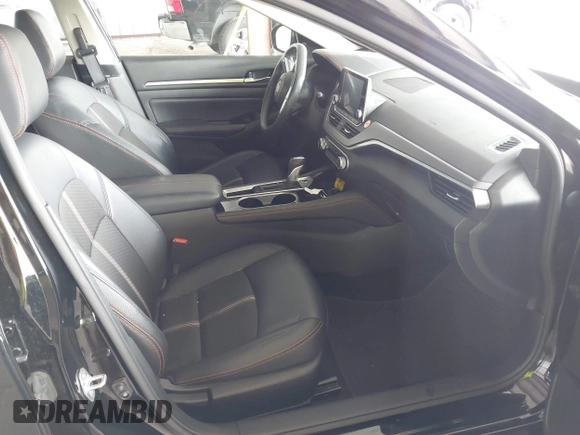 2024 Nissan Altima SR z VIN 1N4BL4CV9RN372862, wystawiony jako IAAI lot #42377093 z przebiegiem 27 176 mil mil oraz . Historia ofert i sprzedaży dostępna na DreamBid. Obrazek 5.