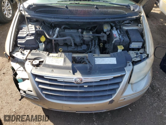2006 Chrysler Town & Country LWB Touring with VIN 2A4GP54L26R703474, listed as a Copart auction lot 50085335 with 226,532 mi miles and Salvage Title. Bid and sale history available at carsss.com. Image 12.