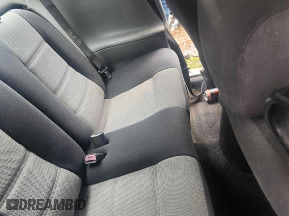 2002 Ford Mustang Standard with VIN 1FAFP40412F170034, listed as a Copart auction lot 61275825 with 174,868 mi miles and Salvage title. Bid and sale history available at DreamBid. Image 6.
