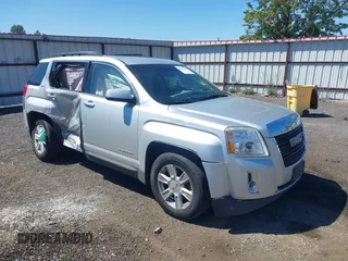 2011 GMC Terrain SLE-2 z VIN 2CTFLTEC8B6327007, wystawiony jako IAAI lot #42195246 z przebiegiem 199 293 mil mil oraz . Historia ofert i sprzedaży dostępna na DreamBid. Obrazek 1.