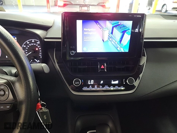 2024 Toyota Corolla LE z VIN 5YFB4MDEXRP128517, wystawiony jako IAAI lot #42852699 z przebiegiem 36 111 mil mil oraz . Historia ofert i sprzedaży dostępna na DreamBid. Obrazek 5.