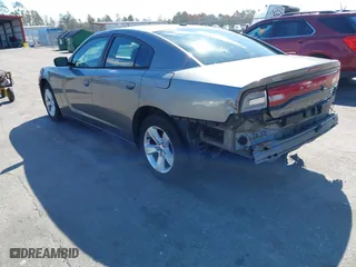 2011 Dodge Charger Rallye with VIN 2B3CL3CG8BH587479, listed as a IAAI auction lot 41649947 with 165,397 mi miles. Bid and sale history available at carsss.com. Image 3.