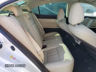 2018 Lexus ES 350 с VIN 58ABK1GG1JU084999, выставлен на аукционе Copart как лот 63817875 с пробегом 56 068 миль миль и Списание • Salvage title. История ставок и продаж доступна на DreamBid. Изображение 10.
