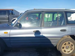 1997 Toyota RAV4 with VIN JT3GP10VXV0015872, listed as a IAAI auction lot 41827830 with 314,640 mi miles and . Bid and sale history available at DreamBid. Image 14.