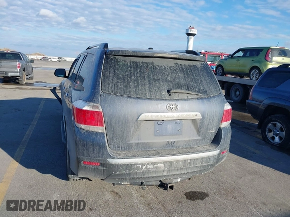 2012 Toyota Highlander Limited with VIN 5TDDK3EH3CS103443, listed as a IAAI auction lot 41686490 with 157,054 mi miles. Bid and sale history available at carsss.com. Image 19.