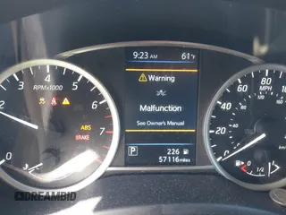 2019 Nissan Sentra SR with VIN 3N1AB7AP5KY364039, listed as a IAAI auction lot 38707473 with 57,116 mi miles and . Bid and sale history available at DreamBid. Image 7.