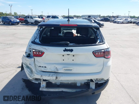 2021 Jeep Compass Latitude with VIN 3C4NJDBB7MT566237, listed as a IAAI auction lot 41747738 with 33,395 mi miles and . Bid and sale history available at DreamBid. Image 17.