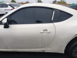 2013 Subaru BRZ Limited с VIN JF1ZCAC1XD1606548, выставлен на аукционе IAAI как лот 42153290 с пробегом 136 534 миль миль и . История ставок и продаж доступна на DreamBid. Изображение 14.