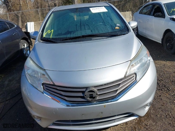 2015 Nissan Versa Note SV with VIN 3N1CE2CP0FL401890, listed as a IAAI auction lot 41664160 with 93,450 mi miles. Bid and sale history available at carsss.com. Image 12.