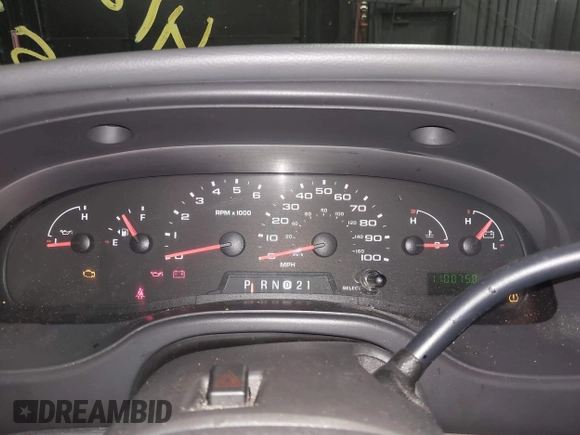 2008 Ford Econoline Passenger XL z VIN 1FBSS31L88DB31215, wystawiony jako IAAI lot #41899371 z przebiegiem 110 875 mil mil oraz . Historia ofert i sprzedaży dostępna na DreamBid. Obrazek 7.