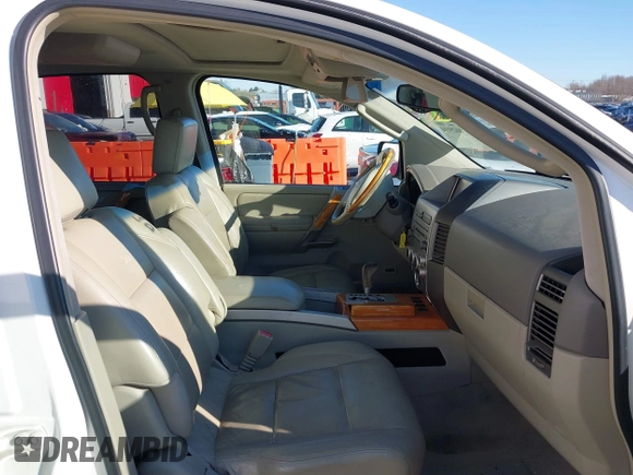 2004 Infiniti QX56 with VIN 5N3AA08CX4N812210, listed as a IAAI auction lot 41402934 with 175,995 mi miles. Bid and sale history available at carsss.com. Image 5.