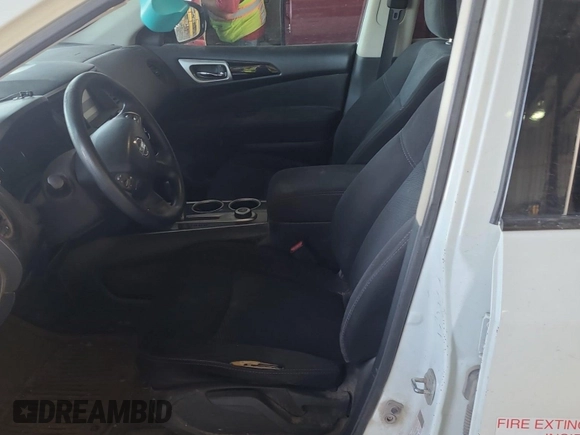 2014 Nissan Pathfinder S with VIN 5N1AR2MM5EC711181, listed as a IAAI auction lot 42665593 with 205,546 mi miles and . Bid and sale history available at DreamBid. Image 50.