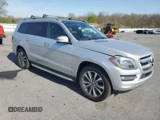 2013 Mercedes-Benz GL 450 z VIN 4JGDF7CE7DA216651, wystawiony jako Copart lot #53931335 z przebiegiem 141 167 mil mil oraz Szkoda całkowita • Salvage title. Historia ofert i sprzedaży dostępna na DreamBid. Obrazek 4.