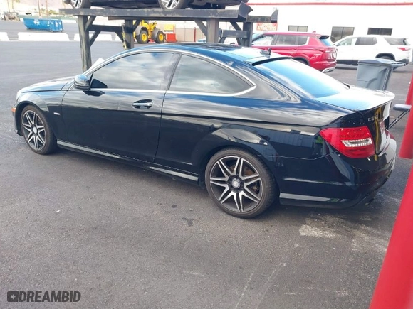 2014 Mercedes-Benz C-Class C 250 with VIN WDDGJ4HB3EG300841, listed as a IAAI auction lot 41765449 with 152,263 mi miles. Bid and sale history available at carsss.com. Image 3.
