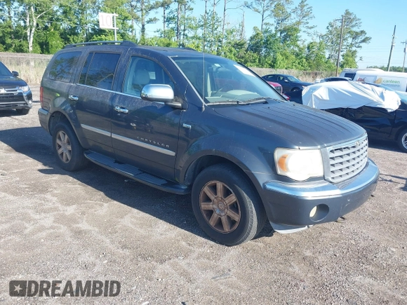 2008 Chrysler Aspen Limited z VIN 1A8HW58228F158488, wystawiony jako IAAI lot #42259976 z przebiegiem 164 330 mil mil oraz . Historia ofert i sprzedaży dostępna na DreamBid. Obrazek 1.