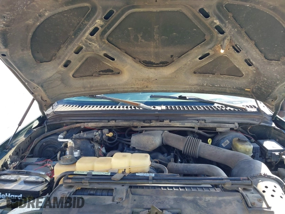 2000 Ford F-250 XL with VIN 1FTNX21L2YED40884, listed as a IAAI auction lot 42236268 with 268,112 mi miles and . Bid and sale history available at DreamBid. Image 10.
