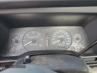 1995 Dodge 2500 z VIN 1B7KF26W1SS168770, wystawiony jako Copart lot #60176385 z przebiegiem 137 970 mil mil oraz Czysty tytuł • Clean title. Historia ofert i sprzedaży dostępna na DreamBid. Obrazek 9.