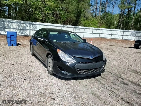 2013 Hyundai Sonata Hybrid with VIN KMHEC4A40DA096181, listed as a Copart auction lot 52573015 with 141,864 mi miles and Salvage Title. Bid and sale history available at carsss.com. Image 10.