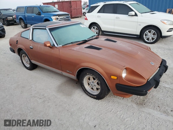 1981 Datsun 280ZX z VIN JN1HZ04SXBX259192, wystawiony jako Copart lot #77847764 z przebiegiem 91 619 mil mil oraz Szkody całkowita. Historia ofert i sprzedaży dostępna na DreamBid. Obrazek 4.