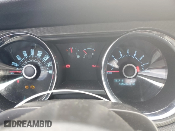 2013 Ford Mustang V6 with VIN 1ZVBP8AM8D5280891, listed as a Copart auction lot 86882114 with 145,606 mi miles and Clean Title. Bid and sale history available at carsss.com. Image 9.