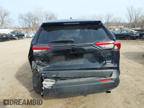 2024 Toyota RAV4 XLE with VIN 2T3P1RFV2RW482319, listed as a IAAI auction lot 41801384 with 5,404 mi miles and . Bid and sale history available at DreamBid. Image 16.
