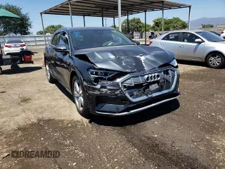 2019 Audi e-tron Prestige with VIN WA1VABGE0KB017804, listed as a Copart auction lot 57939033 with 28,153 mi miles. Bid and sale history available at carsss.com. Image 12.