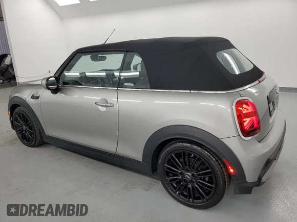 2024 MINI Convertible Cooper S with VIN WMW43DL07R3R76135, listed as a Copart auction lot 72654734 with 22,574 mi miles and Clean title. Bid and sale history available at DreamBid. Image 2.