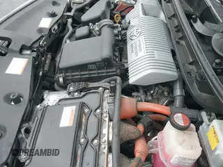 2016 Toyota Prius Two с VIN JTDZN3EU1GJ048052, выставлен на аукционе IAAI как лот 41919399 с пробегом 204 700 миль миль и . История ставок и продаж доступна на DreamBid. Изображение 19.