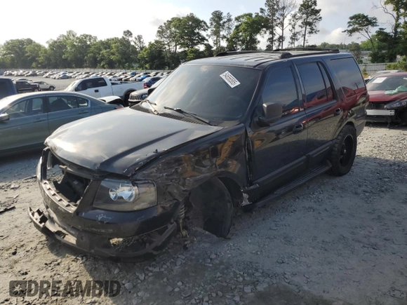 2003 Ford Expedition Special Service z VIN 1FMPU15LX3LB92148, wystawiony jako Copart lot #54656585 z przebiegiem 257 810 mil mil oraz Szkoda całkowita • Salvage title. Historia ofert i sprzedaży dostępna na DreamBid. Obrazek 1.