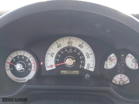 2007 Toyota FJ Cruiser with VIN JTEBU11F670092954, listed as a IAAI auction lot 41771022 with 200,569 mi miles. Bid and sale history available at carsss.com. Image 7.