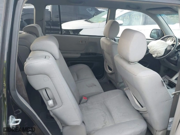 2007 Toyota Highlander w/3rd Row with VIN JTEEP21A770210900, listed as a IAAI auction lot 41525094 with 247,325 mi miles. Bid and sale history available at carsss.com. Image 8.