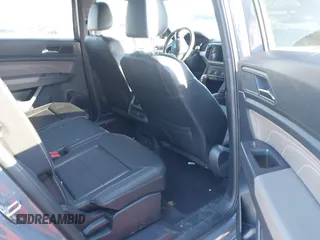 2021 Volkswagen Atlas SE with VIN 1V2KC2CA3MC223779, listed as a IAAI auction lot 41359090 with 45,426 mi miles and . Bid and sale history available at DreamBid. Image 8.