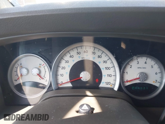 2004 Dodge Durango SLT z VIN 1D4HB48N54F133136, wystawiony jako IAAI lot #42050227 z przebiegiem 154 729 mil mil oraz . Historia ofert i sprzedaży dostępna na DreamBid. Obrazek 7.