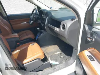 2017 Jeep Compass High Altitude with VIN 1C4NJDEB4HD176025, listed as a IAAI auction lot 42129709 with 135,812 mi miles. Bid and sale history available at carsss.com. Image 5.