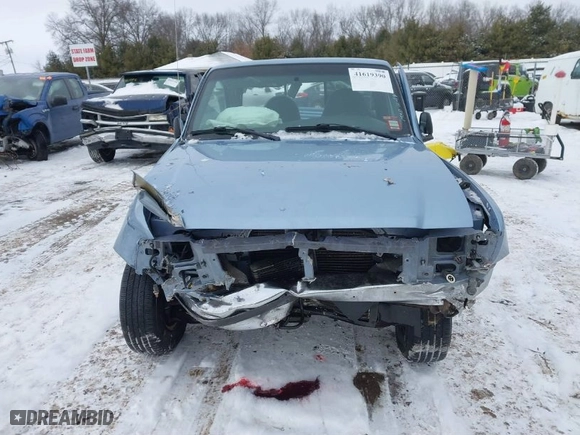 1998 Ford Ranger XL with VIN 1FTYR10U7WUA82148, listed as a IAAI auction lot 41619390 with 0 mi miles. Bid and sale history available at carsss.com. Image 12.