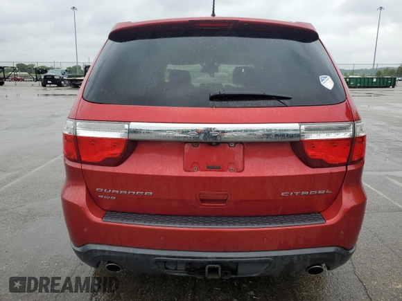 2011 Dodge Durango Citadel with VIN 1D4SE5GT3BC695425, listed as a Copart auction lot 57605535 with 186,998 mi miles and Salvage title. Bid and sale history available at DreamBid. Image 6.
