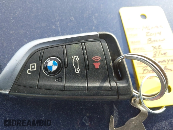 2018 BMW X2 xDrive28i with VIN WBXYJ5C36JEF80254, listed as a IAAI auction lot 41636541 with 98,137 mi miles. Bid and sale history available at carsss.com. Image 11.