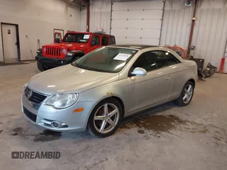 2007 Volkswagen Eos 2.0T with VIN WVWBA71F67V040775, listed as a IAAI auction lot 41913098 with 98,554 mi miles and . Bid and sale history available at DreamBid. Image 17.