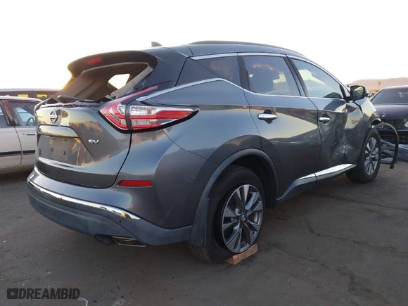 2017 Nissan Murano SL with VIN 5N1AZ2MG5HN114910, listed as a IAAI auction lot 41320302 with 59,932 mi miles. Bid and sale history available at carsss.com. Image 4.