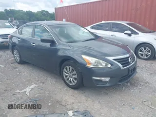 2013 Nissan Altima SV with VIN 1N4AL3AP4DC136618, listed as a IAAI auction lot 42698376 with 89,155 mi miles and . Bid and sale history available at DreamBid. Image 1.