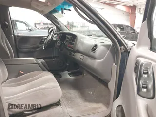 2000 Dodge Dakota Sport with VIN 1B7GG2AN6YS636308, listed as a IAAI auction lot 42405180 with 171,266 mi miles and . Bid and sale history available at DreamBid. Image 5.
