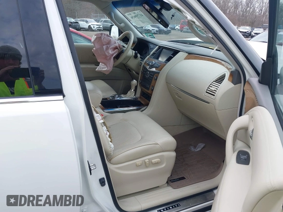 2014 Infiniti QX80 z VIN JN8AZ2NC0E9351569, wystawiony jako IAAI lot #41759656 z przebiegiem 111 892 mil mil oraz . Historia ofert i sprzedaży dostępna na DreamBid. Obrazek 5.