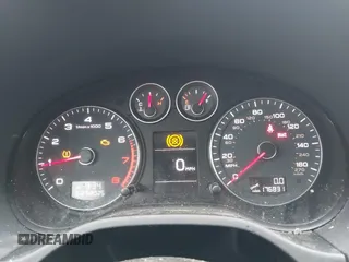 2012 Audi A3 Premium Plus z VIN WAUPEAFM6CA074194, wystawiony jako IAAI lot #42302773 z przebiegiem 176 831 mil mil oraz . Historia ofert i sprzedaży dostępna na DreamBid. Obrazek 7.