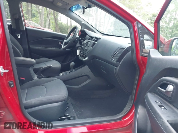 2013 Kia Rio EX with VIN KNADN4A38D6216262, listed as a IAAI auction lot 42621711 with 130,198 mi miles and . Bid and sale history available at DreamBid. Image 5.